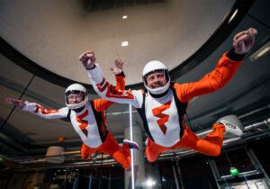 Fööni tuulitunneli vapaalentotunneli, indoor skydiving europe